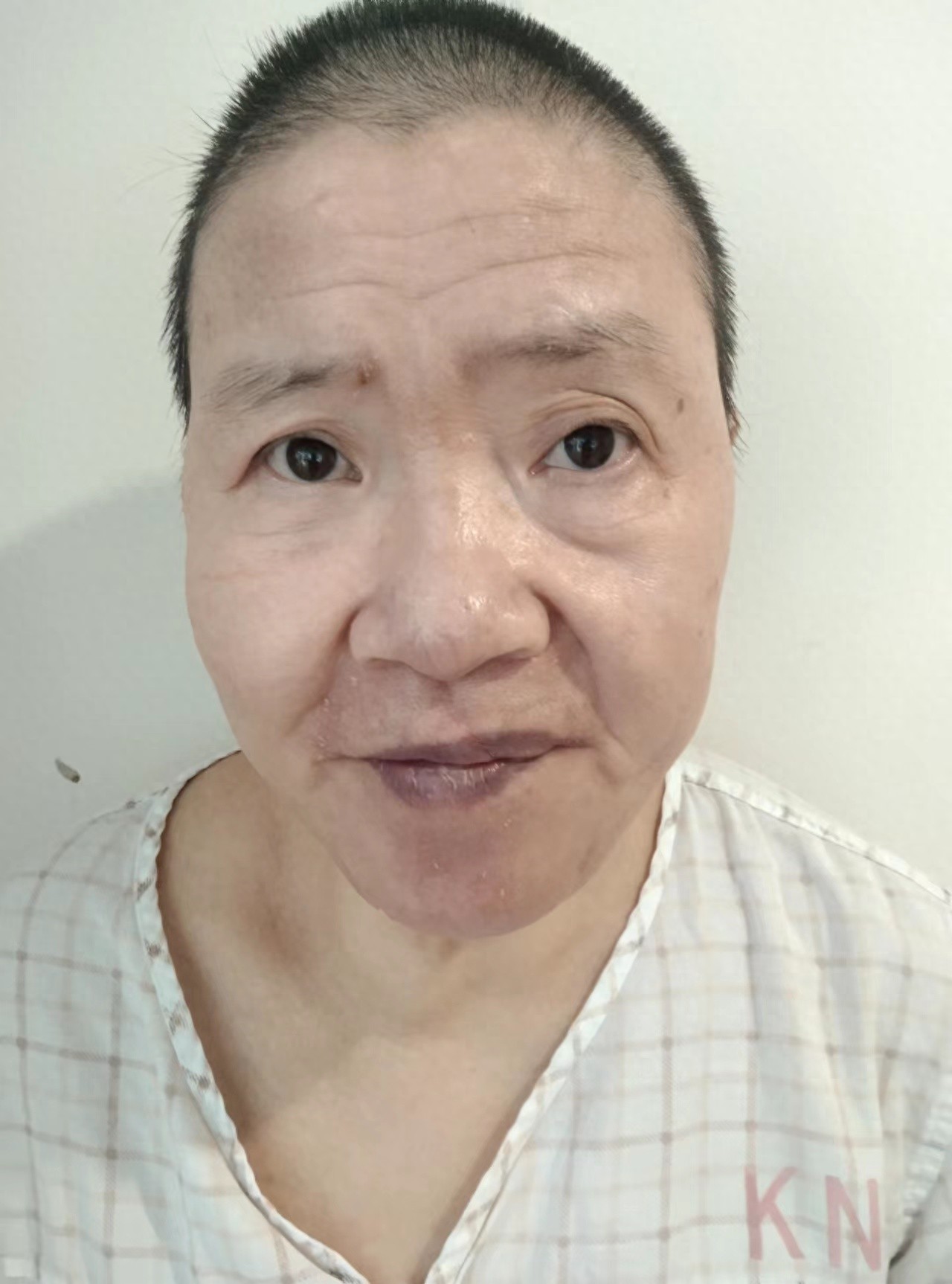 走失者照片 深圳市寻亲：中年女子被救助多年，说...