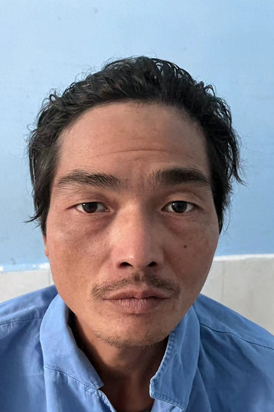 走失者照片 帮他回家：三明市中年男子被救助，穿...