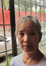走失者照片 太原市寻亲：六旬老太被救助，穿格子...
