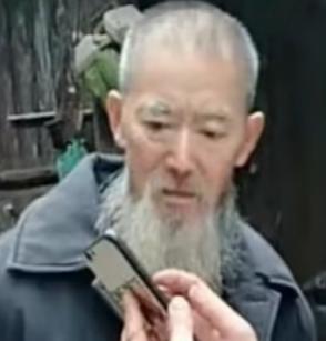 走失者照片 毕节市急寻：六旬老人失联数日，穿黑...