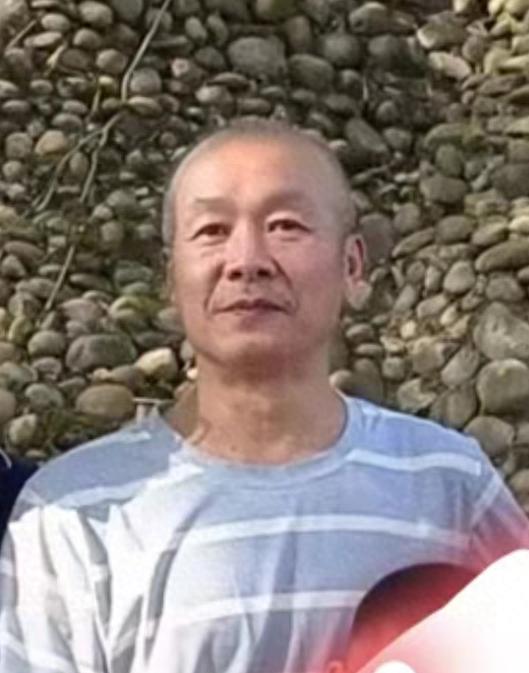 走失者照片 揭阳市寻人：六旬老人走失，光头，穿...