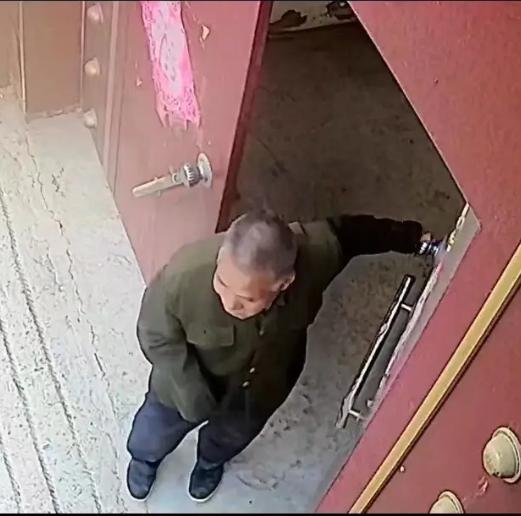 走失者照片 鹤壁市寻人：六旬老人失联，穿军绿色...