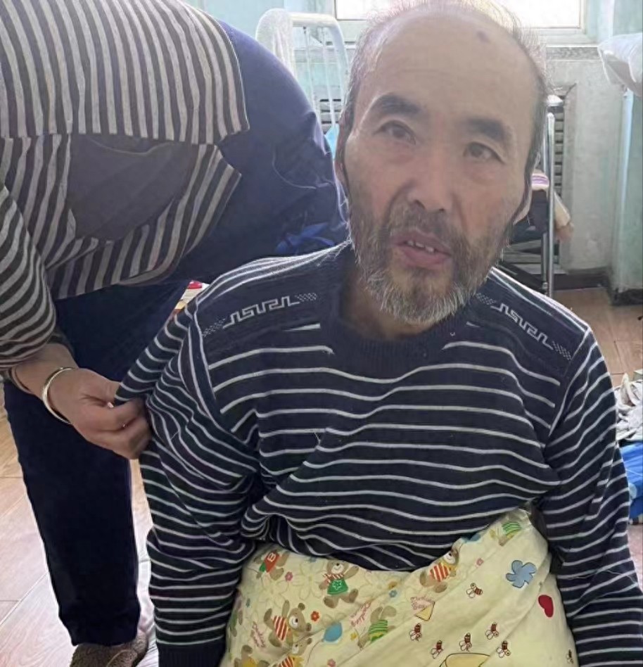 走失者照片 哈尔滨市寻亲：七旬老人被送医，自述...