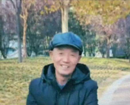 走失者照片 开封市寻人：七旬老人走失，穿天蓝色...