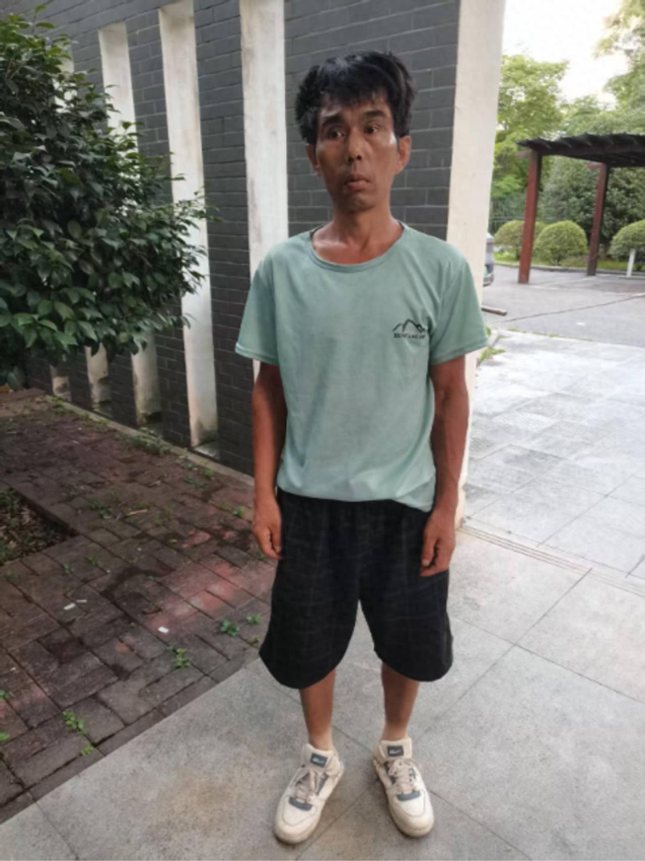 走失者照片 铜陵市寻亲：五旬男子被救助，经查名...