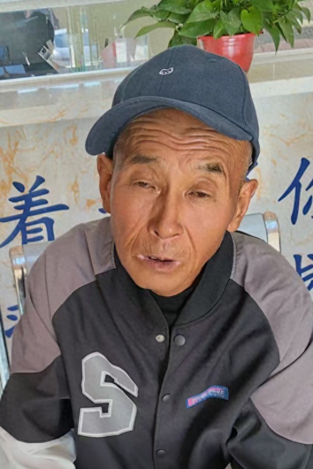 走失者照片 呼和浩特市寻亲：六旬老人被救助，自...