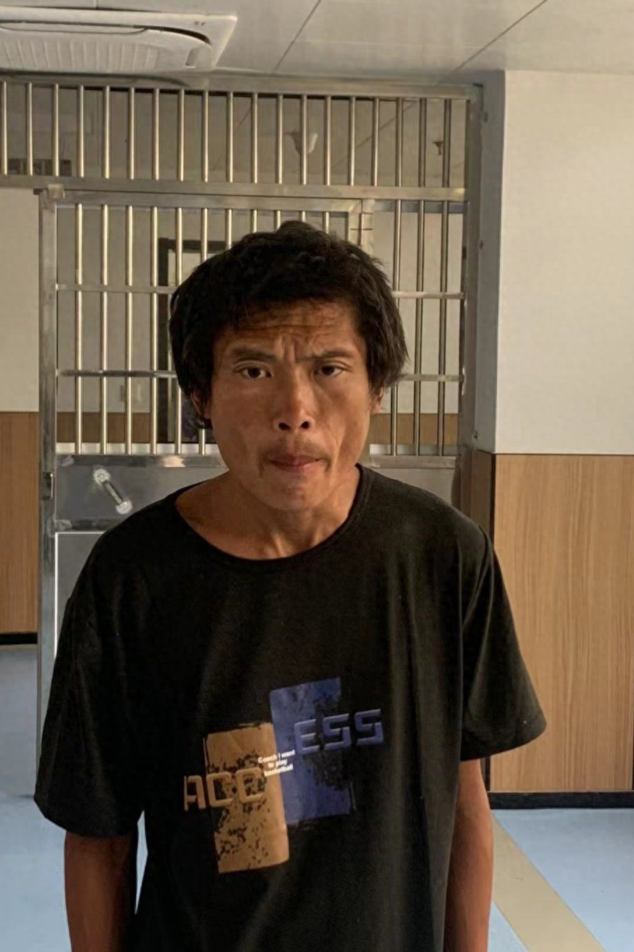 走失者照片 淮北市寻亲：青年男子被救助，高1米...