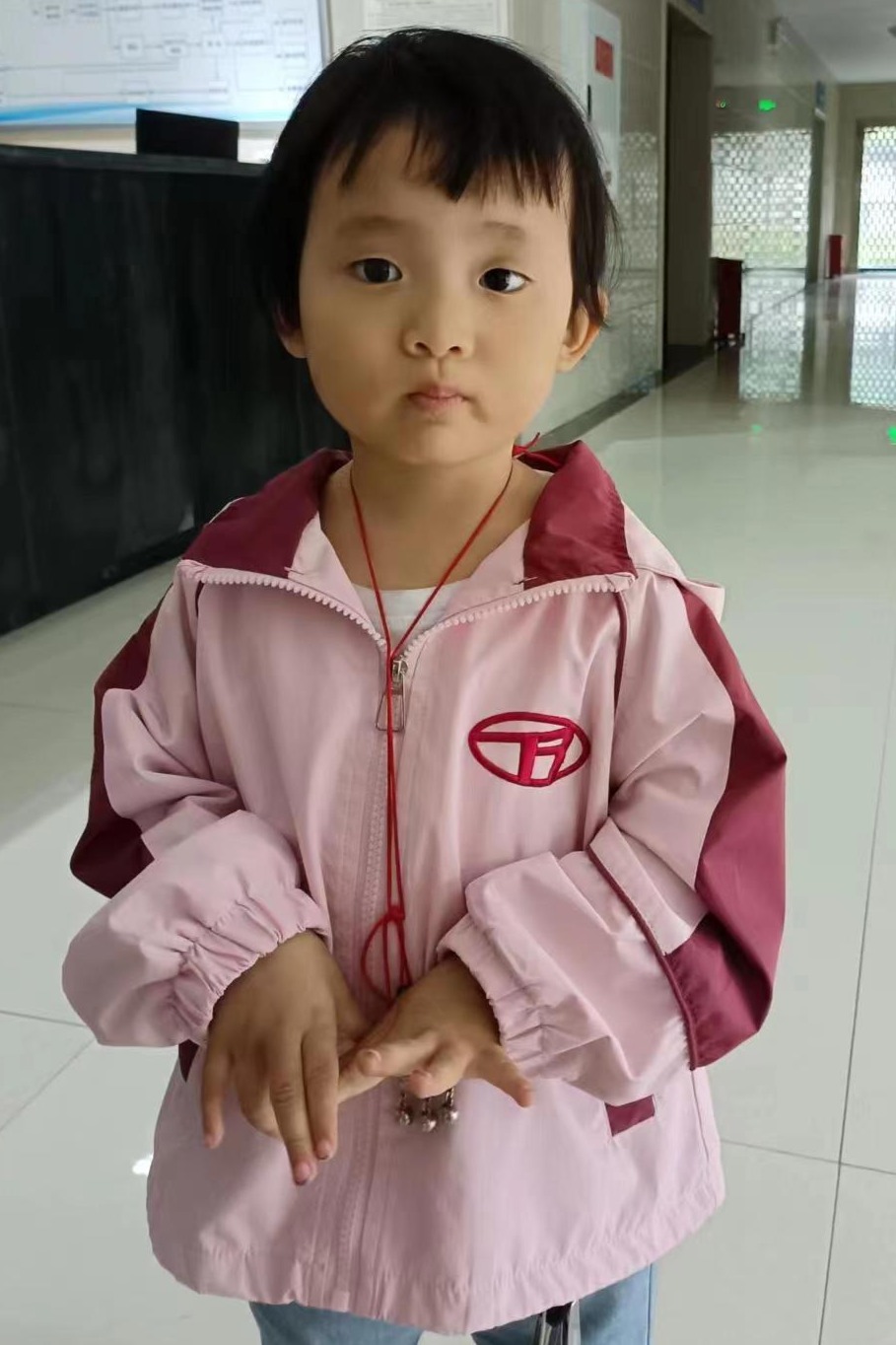 走失者照片 重庆市寻亲：3岁女孩在贵州省贵阳市...