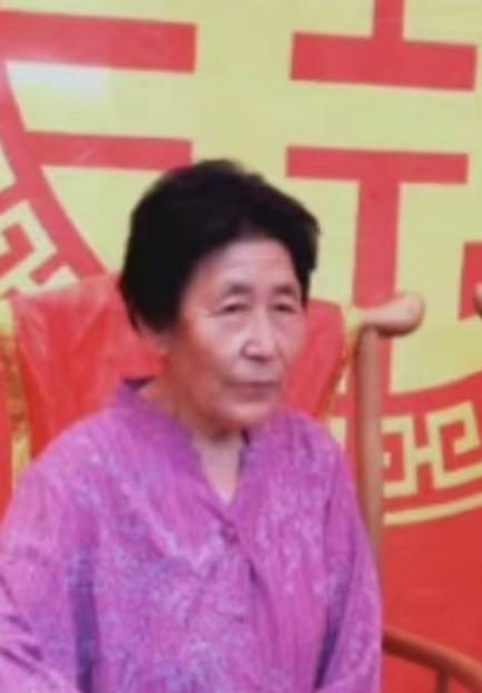 走失者照片 吕梁市急寻：七旬老太失联，短发，穿...