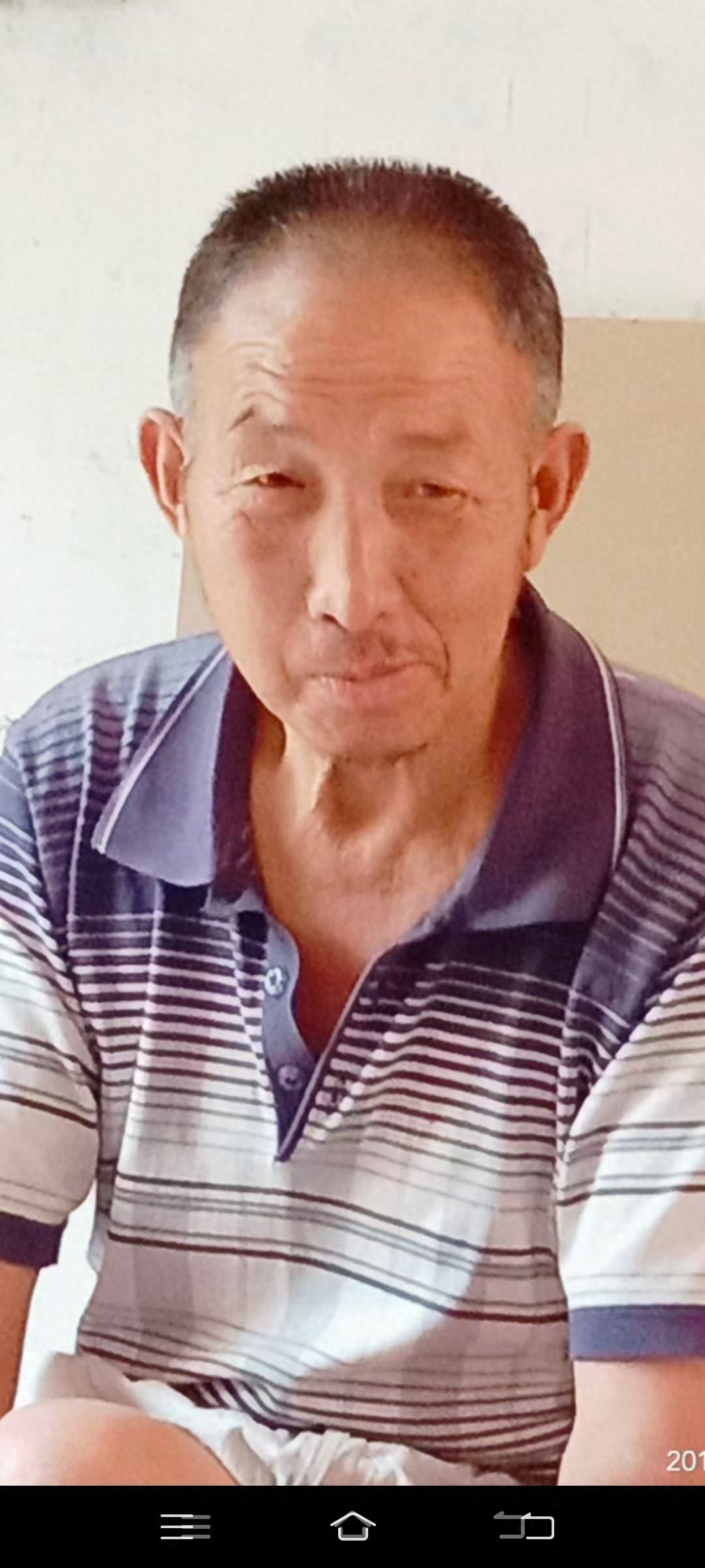 走失者照片 黄冈市急寻：麻城市七旬老人走失，穿...