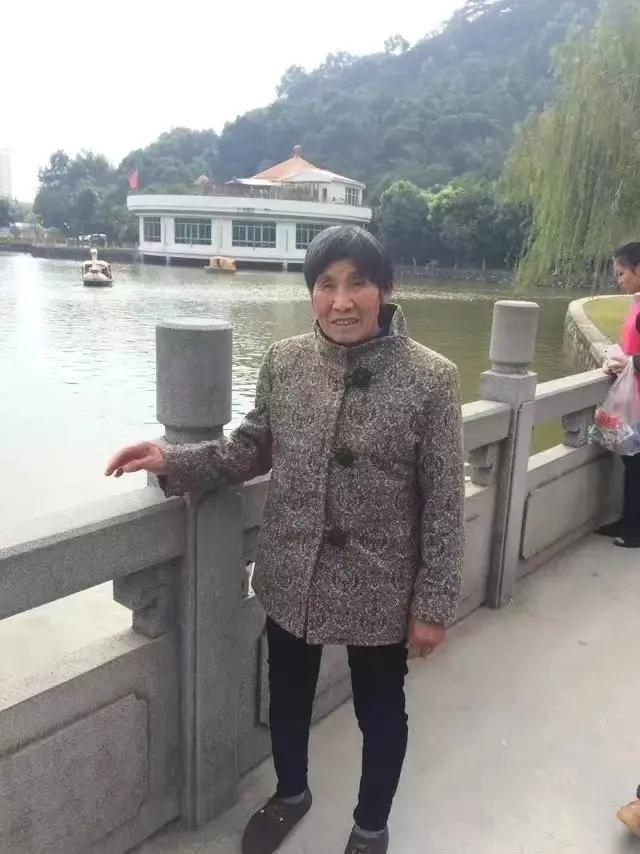 走失者照片 周口市急寻：八旬老太走失，高1米5...