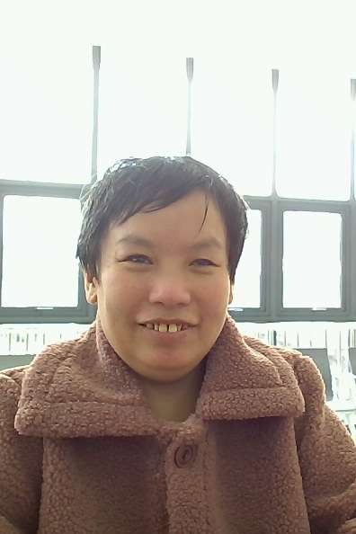 走失者照片 六盘水市寻亲：六旬老太被救助，穿红...