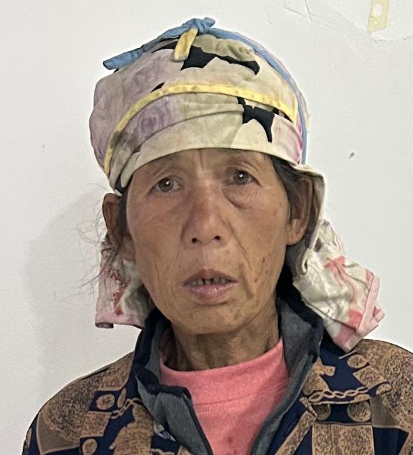 走失者照片 安顺市寻亲：六旬老太被救助，疑似云...