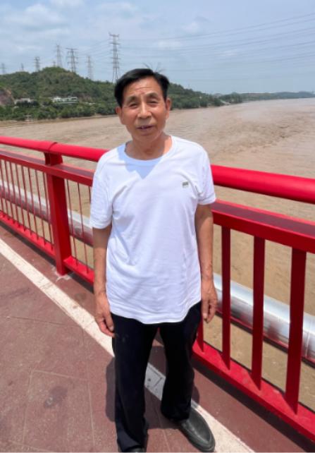 走失者照片 洛阳市寻人：七旬老人走失，穿白色短...
