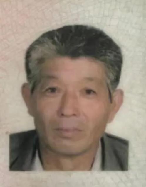 走失者照片 徐州市七旬老人走失，患小脑萎缩，穿...