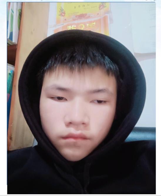 走失者照片 曲靖市急寻：15岁男孩失联，穿黑色...