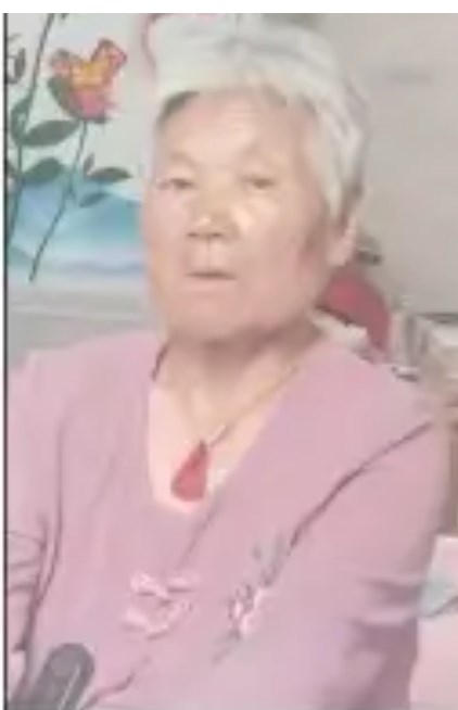 走失者照片 菏泽市急寻：七旬老太走失，穿黑色花...
