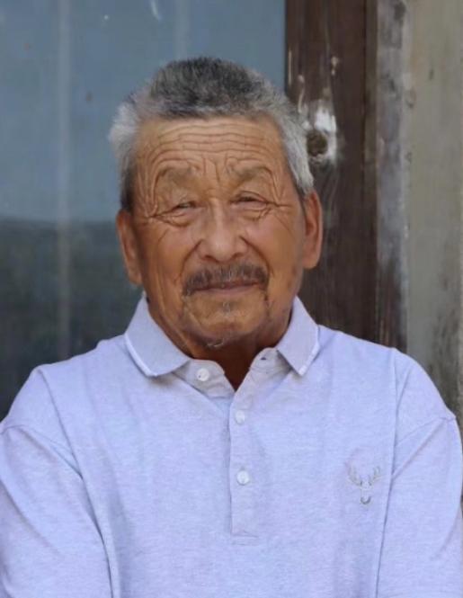 走失者照片 连云港市急寻！七旬老人走失，穿灰色...
