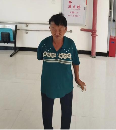 走失者照片 福州市福清市寻亲：八旬老太被救助，...