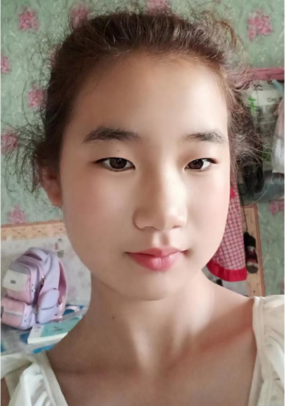 走失者照片 兴安盟急寻：12岁女生失联多日，穿...
