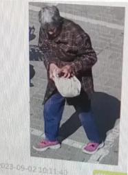走失者照片 包头市急寻：八旬老太走失，患阿尔茨...