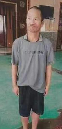 走失者照片 西安市急寻：五旬男子走失，患精神障...