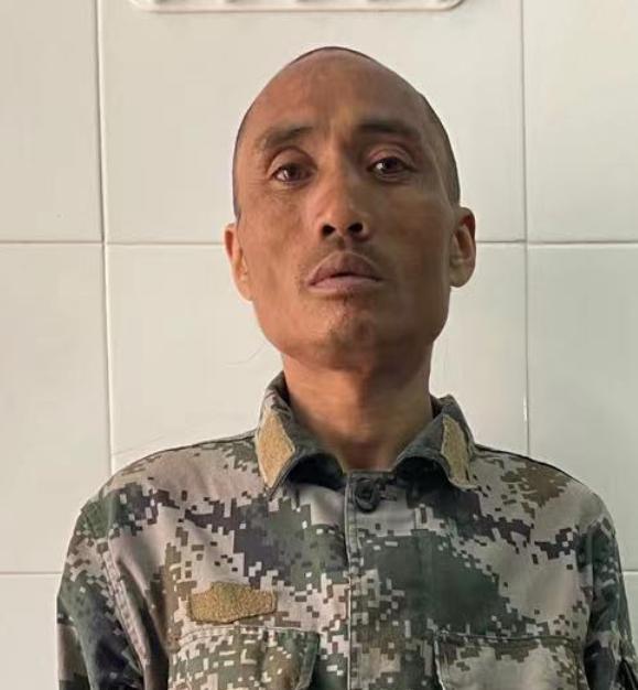 走失者照片 普洱市寻亲：六旬老人被救助，穿迷彩...