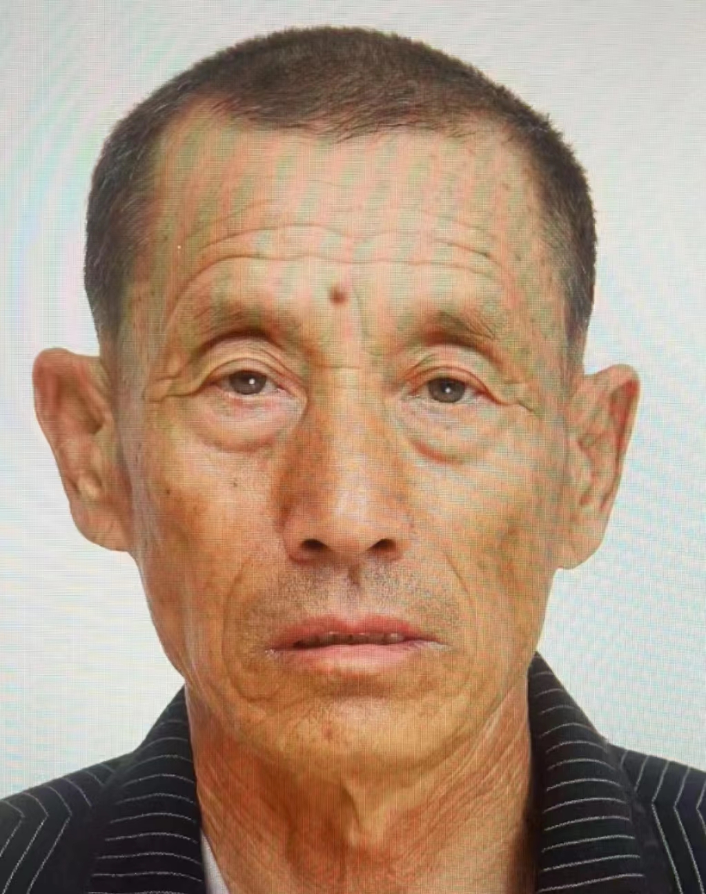 走失者照片 沧州市黄骅市寻人：七旬老人失联，穿...