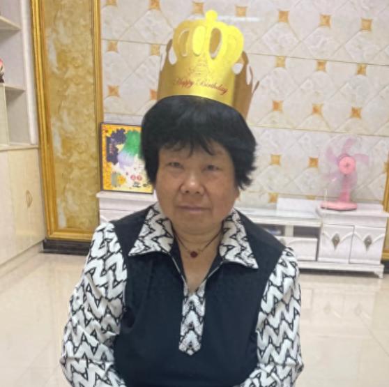 走失者照片 商丘市永城市寻人：六旬老太走失，患...