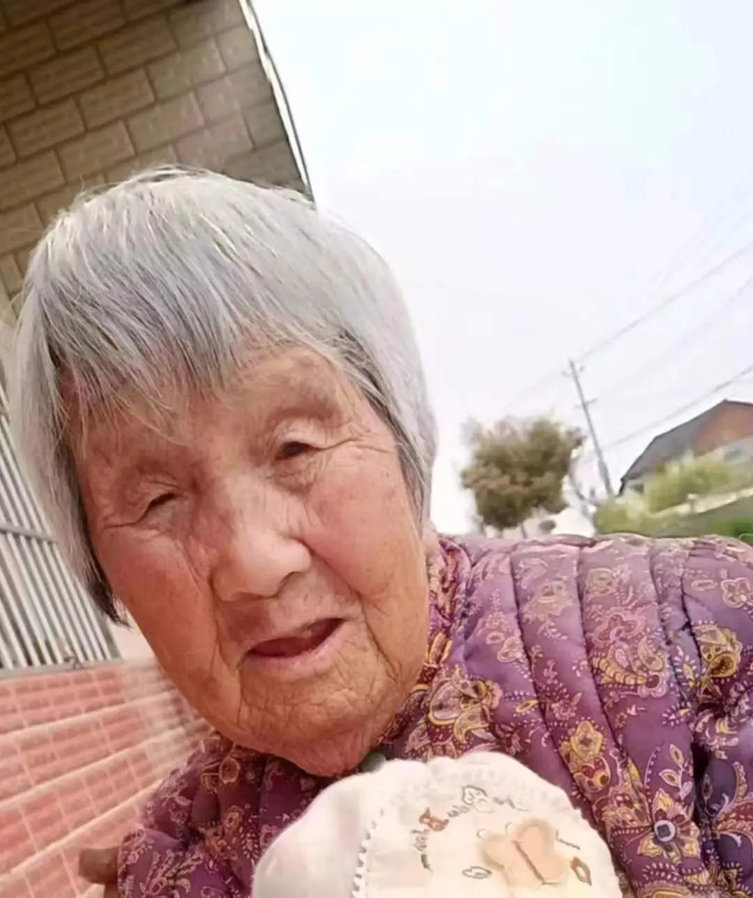 走失者照片 襄阳市寻人：老河口市八旬老太失联，...