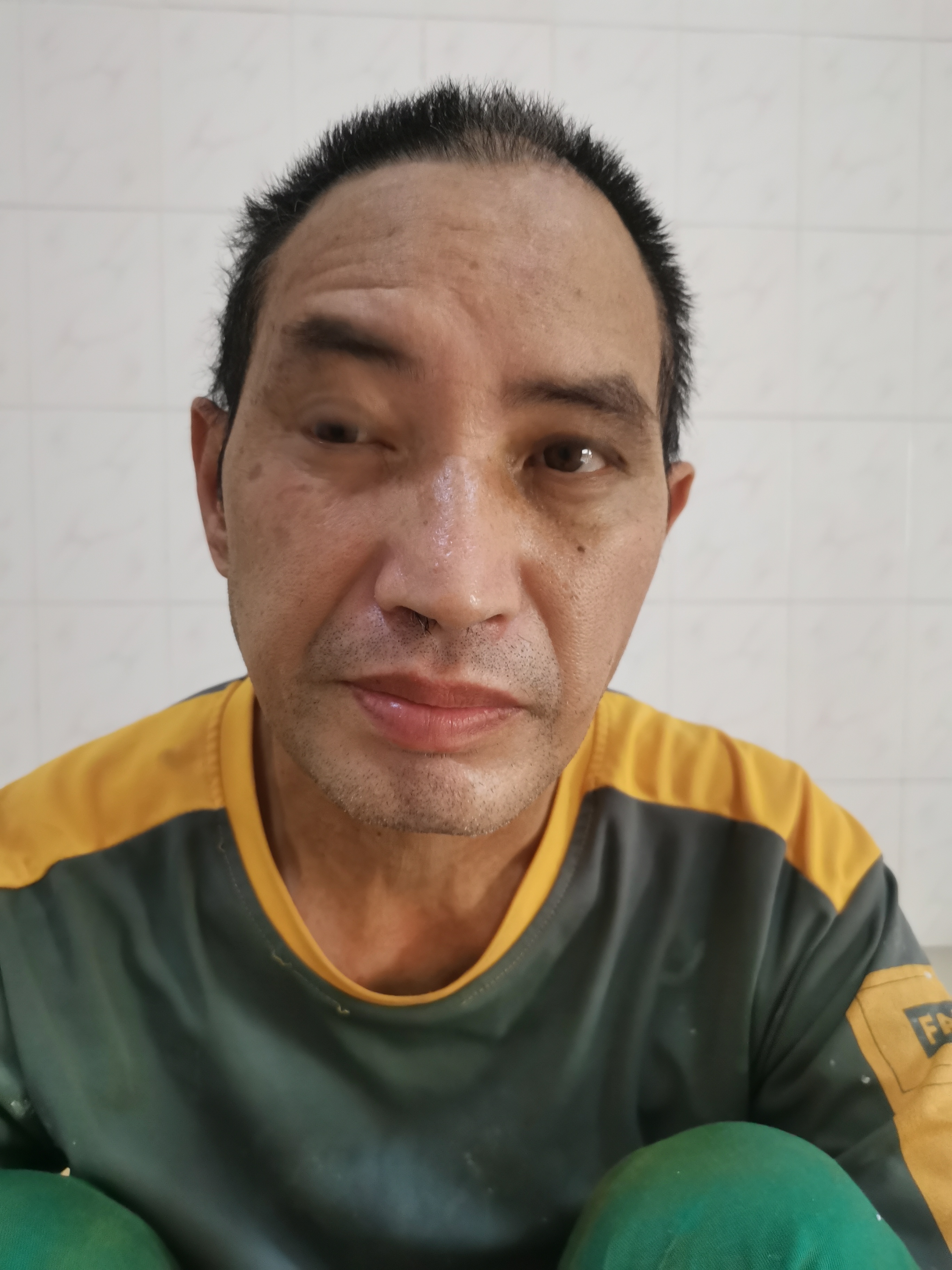走失者照片 南宁市寻亲：五旬男子被救助，自述叫...