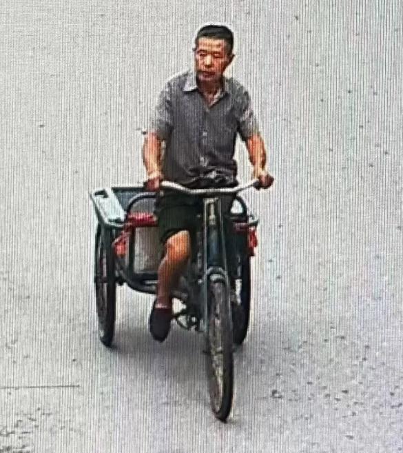 走失者照片 黄冈市寻人：七旬老人失联，骑三轮车...