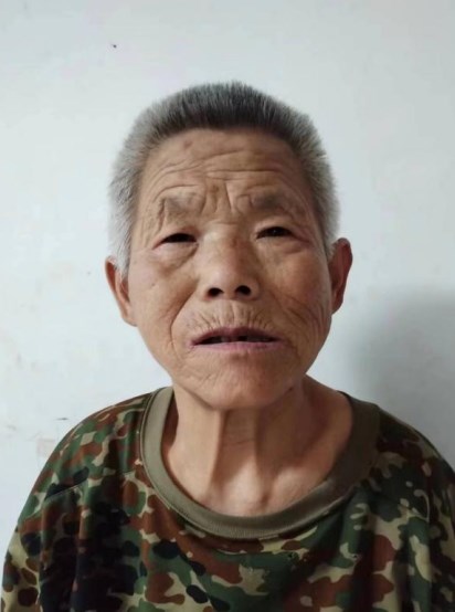 走失者照片 漯河市寻亲：六旬老太被救助，高1米...