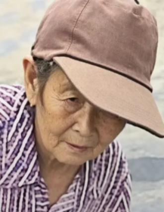 走失者照片 连云港市寻人：七旬老太走失，患小脑...