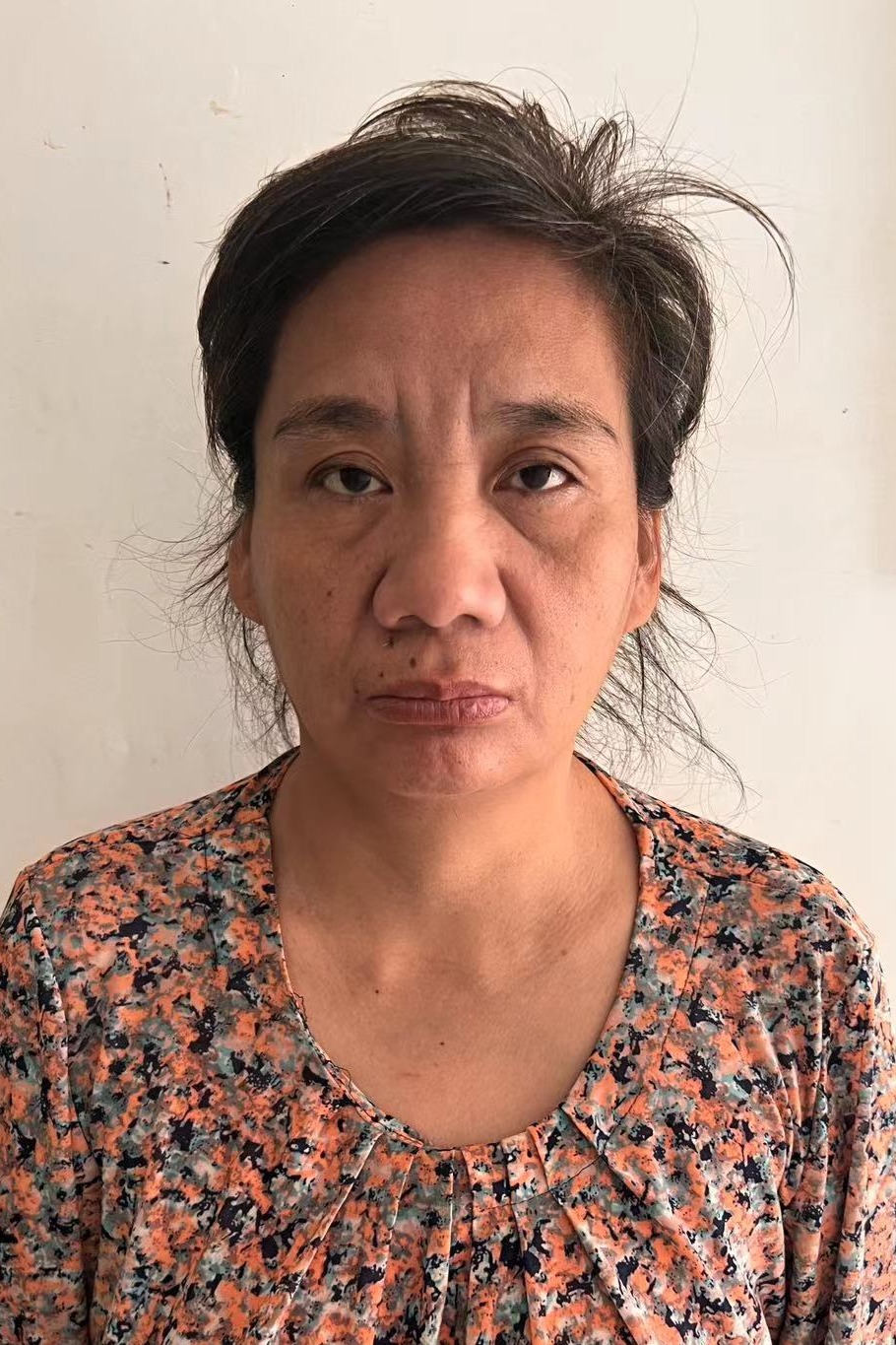 走失者照片 寻亲：中年女子在漯河市被救助，穿花...
