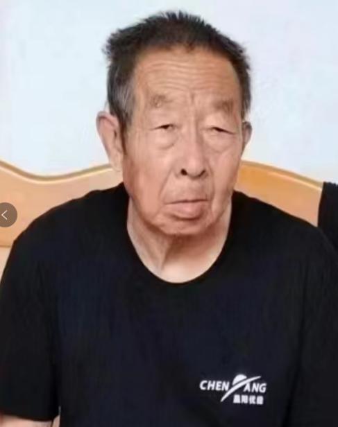 走失者照片 石家庄市急寻：七旬老人走失，患脑萎...