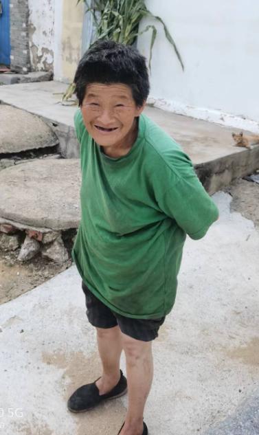 走失者照片 秦皇岛市寻亲：七旬老太被救助多年，...