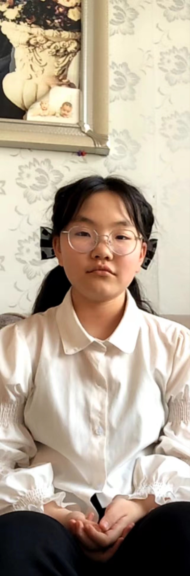 走失者照片 松原市急寻：15岁女孩失联，穿白色...