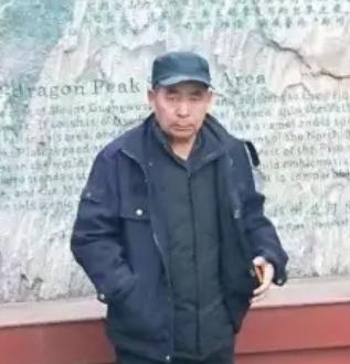 走失者照片 郑州市寻人：新郑市六旬老人走失，穿...