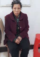 走失者照片 宜宾市寻亲：五旬女子被救助，穿暗红...