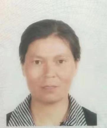 走失者照片 渭南市急寻：五旬女子失联，穿黑色花...