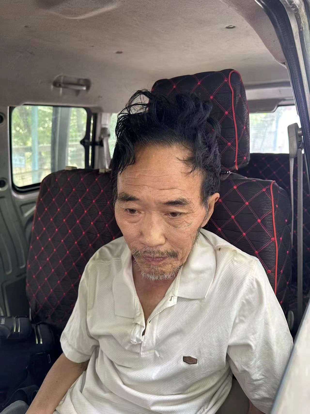 走失者照片 阿克苏地区寻亲:六旬老人在阿克苏市...