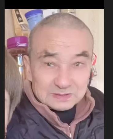 走失者照片 德阳市广汉市急寻：八旬老人走失，穿...