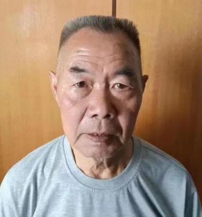 走失者照片 黔南州都匀市急寻：八旬老人走失，高...