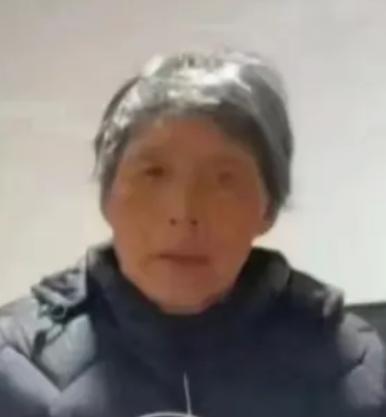 走失者照片 衢州市急寻：七旬老太失联，穿花上衣...