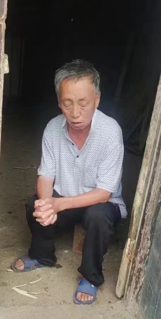 走失者照片 娄底市寻人：六旬老人失联，穿黑色上...