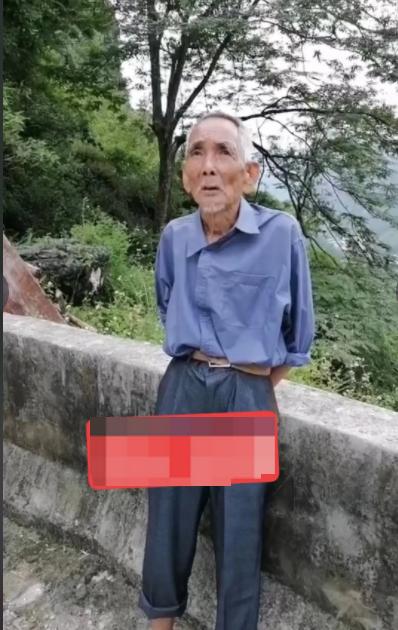 走失者照片 玉林市急寻：八旬老人走失，穿绿色长...
