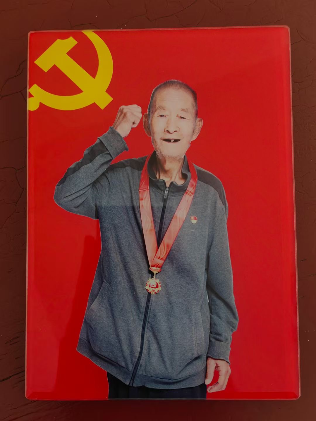走失者照片 太原市急寻：九旬老人走失，穿深色衣...