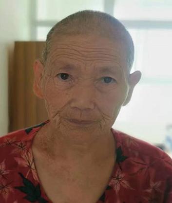 走失者照片 商丘市寻亲：六旬老太被救助，穿红色...