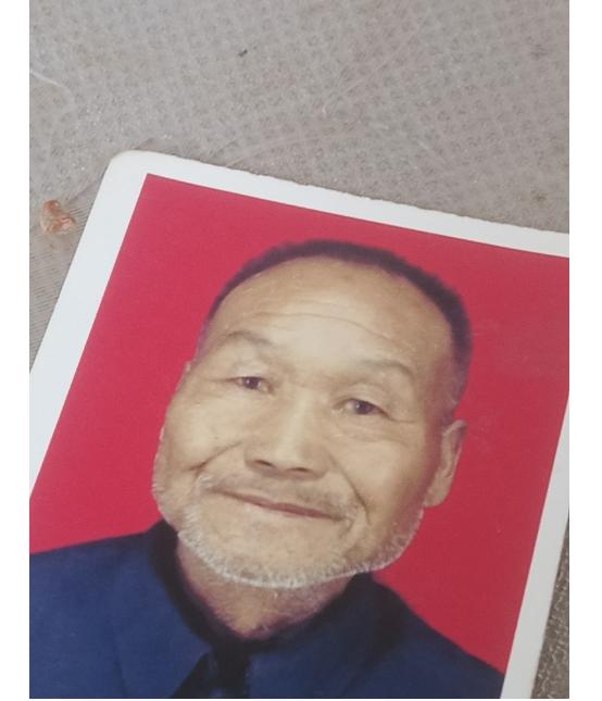 走失者照片 宝鸡市急寻：七旬老人走失，穿浅灰色...
